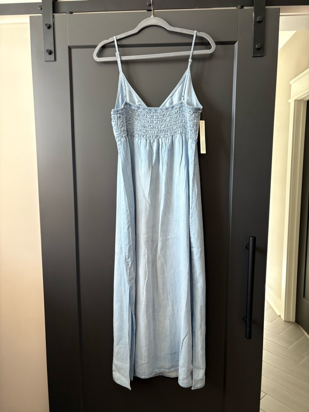 NWT Anthropologie Cloth & Stone Light Blue Chambray Maxi Dress - Picture 4 of 7